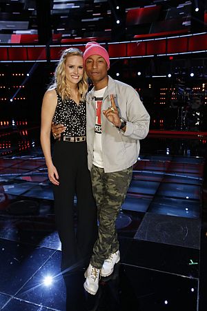THE VOICE -- "Live Top 10" Episode 1015B -- Pictured: (l-r) Hannah Huston, Pharrell Williams -- (Photo by: Trae Patton/NBC)